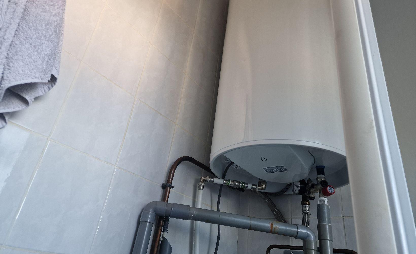 Plombier vdk bruxelles installation chauffe eau electrique